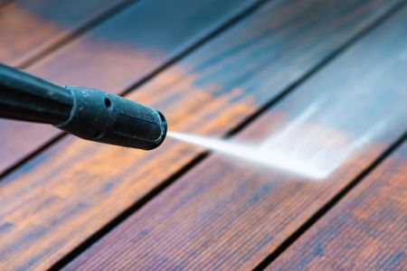 How Deck Cleaning Protects Wood and Composite Surfacess Thumbnail