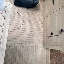 Backyard-Lakefront-Patio-View 8