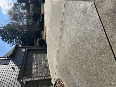 Dirty Driveway Deep Clean Thumbnail