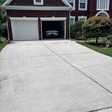 House-Washing-Driveway-Cleaning 1