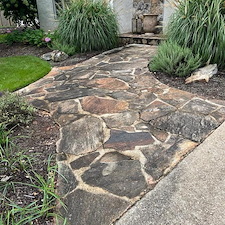 Residential Driveway Cleaning and Restoration 4